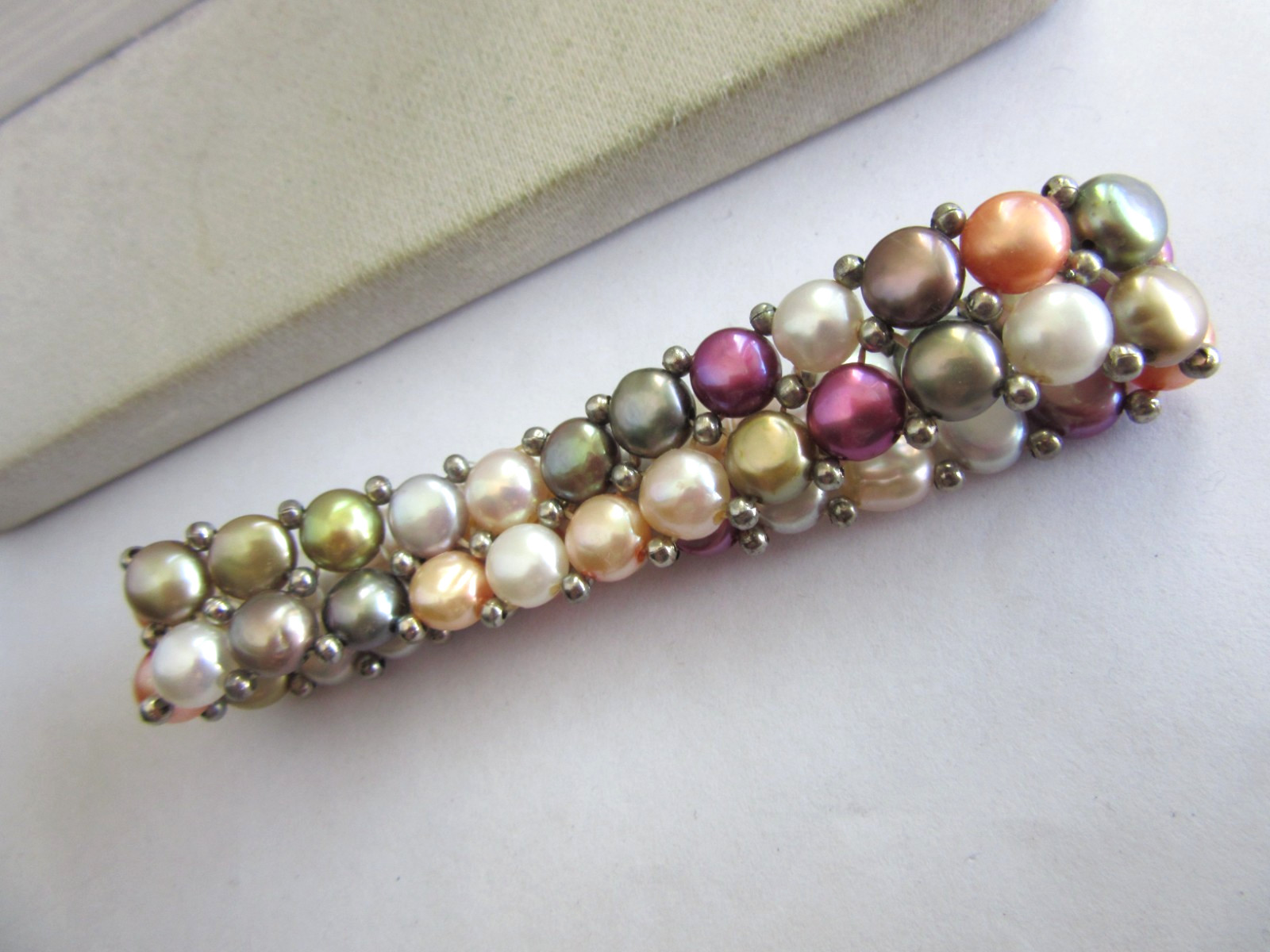 Multi colored pearl disk beaded stretch bracelet - image 5