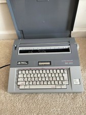 Smith Corona SD 650 Electric Typewriter w/Spell Right Dictionary/Memory & Cover thumbnail