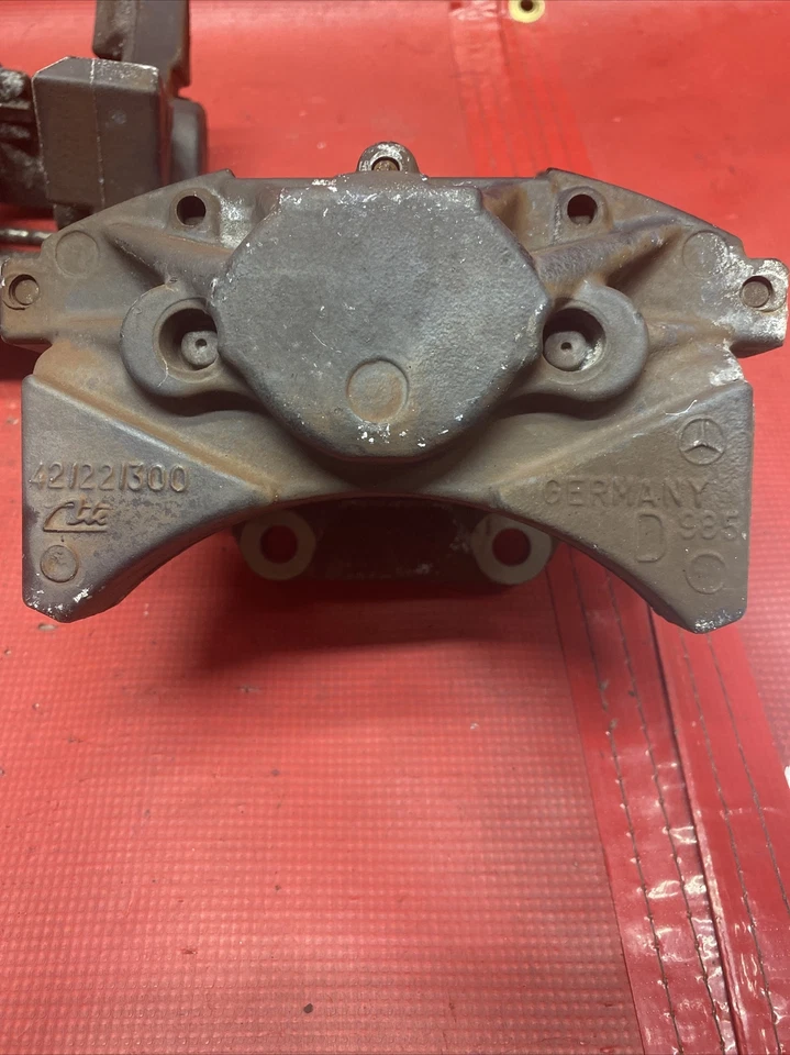 Pinzas de freno traseras izquierda derecha mercedes-benz w220 s430 s500 2002 Foto 3 de 4