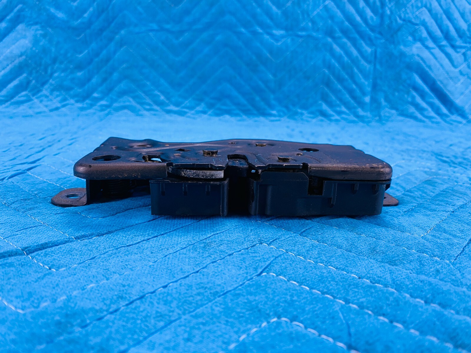 Genuine BMW Trunk Lid Lock Latch 51247441014 OEM | eBay