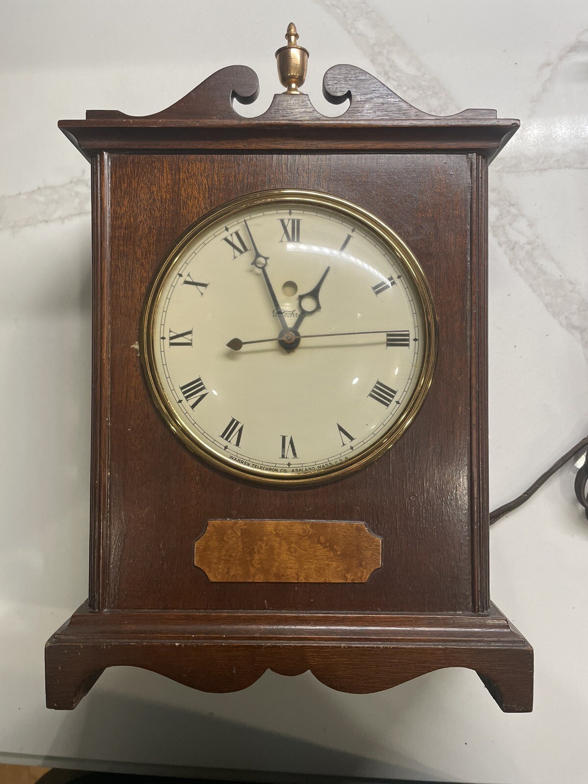 Telechron Clock 4H99 Vintage 1940s Knickerbocker Red Dot Wood Mantel