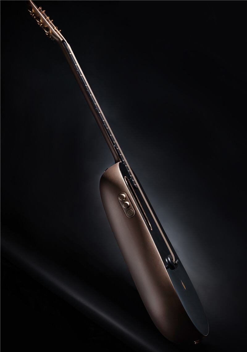 LAVA ME PRO ブラックゴールド LAVA ME PRO - Provides a Superb Experience on Stage
