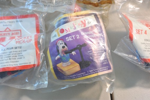 LOTE de colección McDonald's Happy Meal juguetes nuevo como nuevo chip dale tom jerry cacahuetes B - Imagen 11 de 16