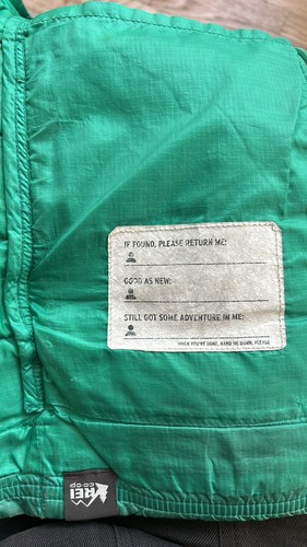 REI green puffy vest lightweight size M (10-12 kids) - Picture 9 of 9