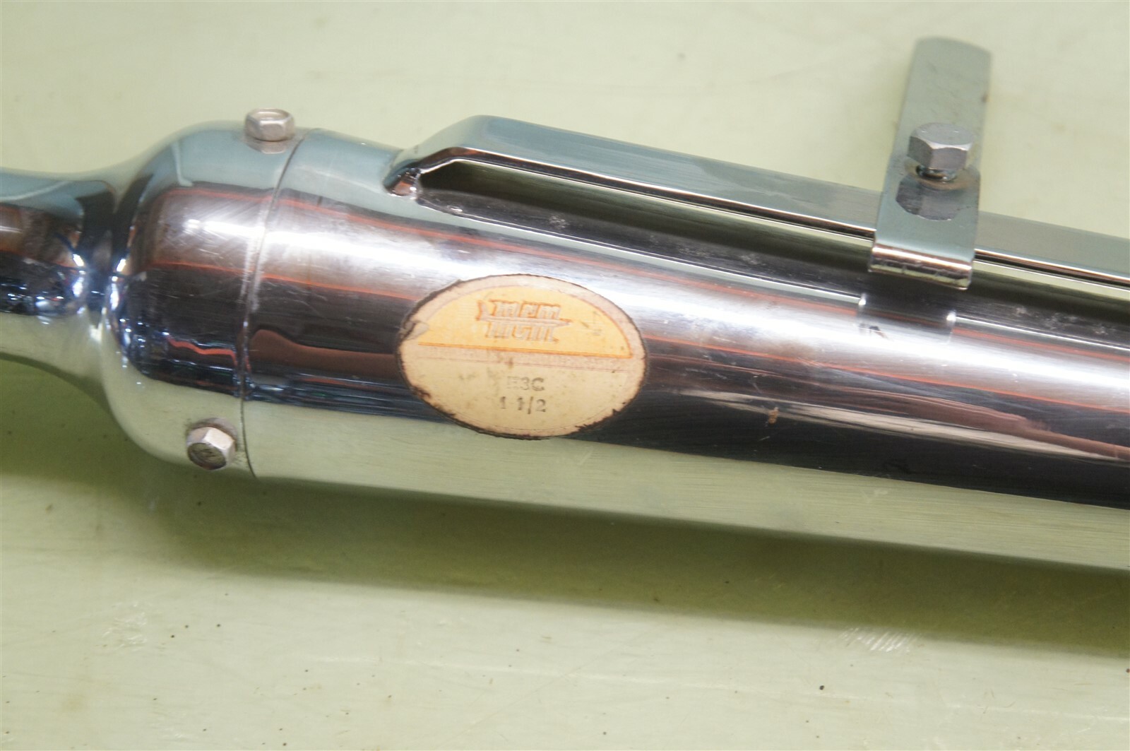 MCM Cocktail Shaker Exhaust Pipe Muffler Triumph BSA Honda 1 1/2 *2505