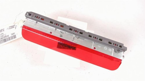 Feu Stop Central Arrière Pour FORD KA 2 Phase 2 - Réf 1579400 - Occasion