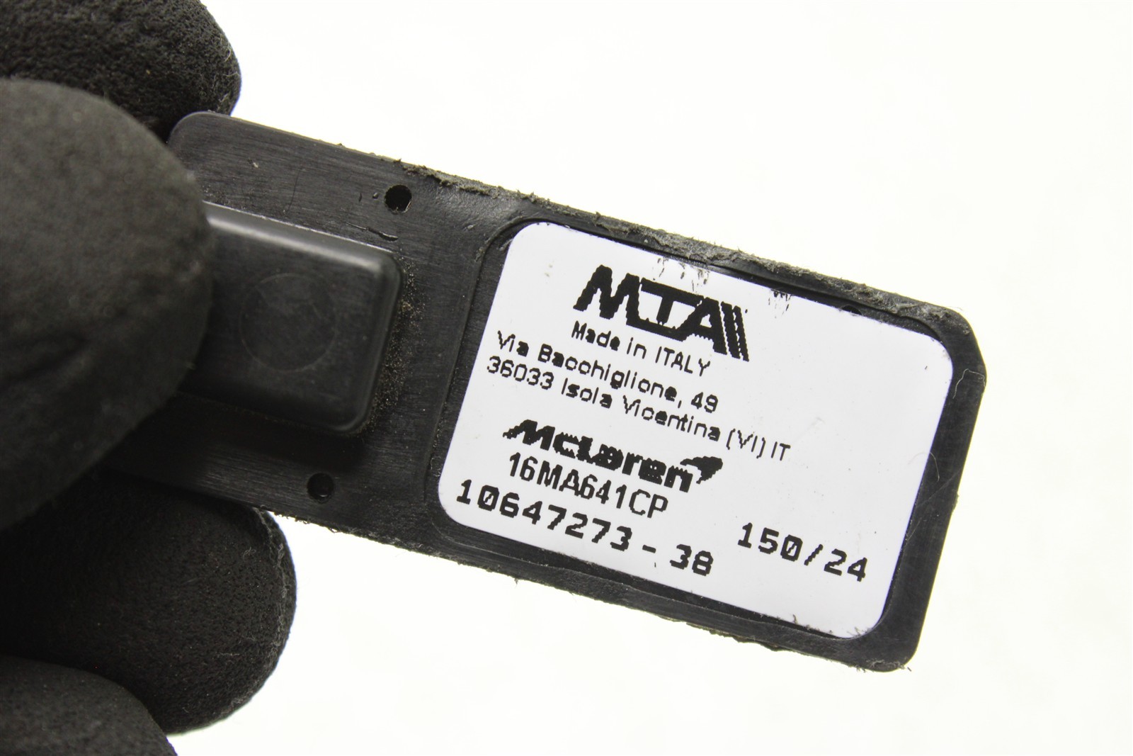 McLaren Artura 2025 Antenna P/N 16MA641CP