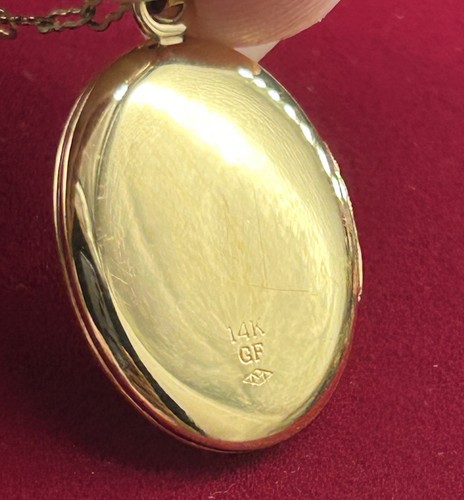 14K Gold Fill Marathon Embossed Rose Tri-Color Oval Locket Pendant Necklace 18” - Picture 4 of 12