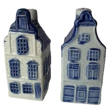 Delft Blue Canal House Salt & Pepper Shakers Haindpainted D.A.I.C. Vintage 3.5"