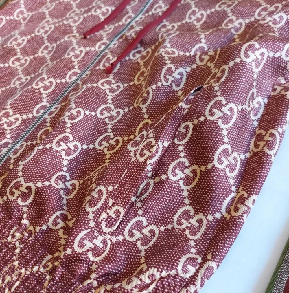 Giacca Gucci seta GG Supreme stampa bacche dolci rosa taglia XS