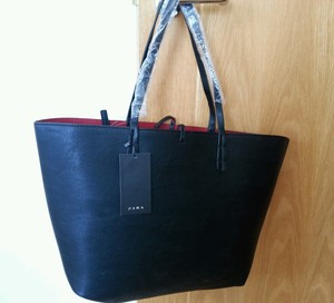 zara reversible tote bag black and red