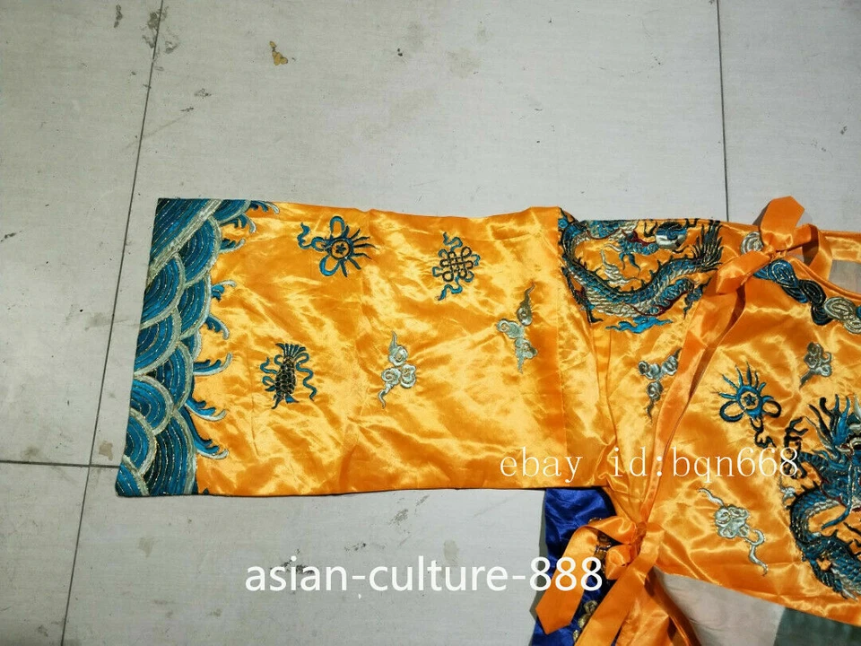 Rare Chinese old Ancient silk hand made emperor King dragon robe clothes - Image 4 of 4