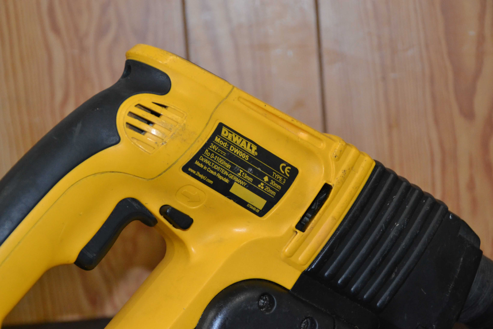 DeWALT DW005 SDS Hammer Drill Cordless 24V Pro Combi 3 in 1 Heavy Duty