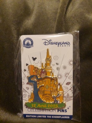Disney Anstecknadel Eule Dornröschen LE 700 DLP April 12 2025
