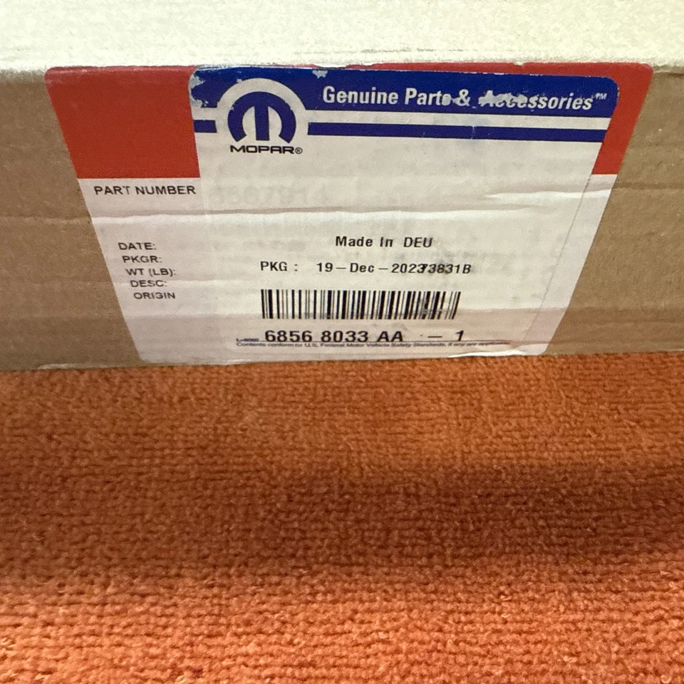 Inyector de combustible Ram 2022-2024 Mopar 68568033AA Foto 3 de 4