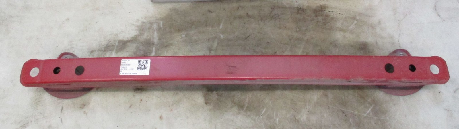 Peugeot 108 rear bumper reinforcement B000813880