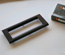 Bticino 4716GR placca Living Classic 6 moduli grigia grigio scuro