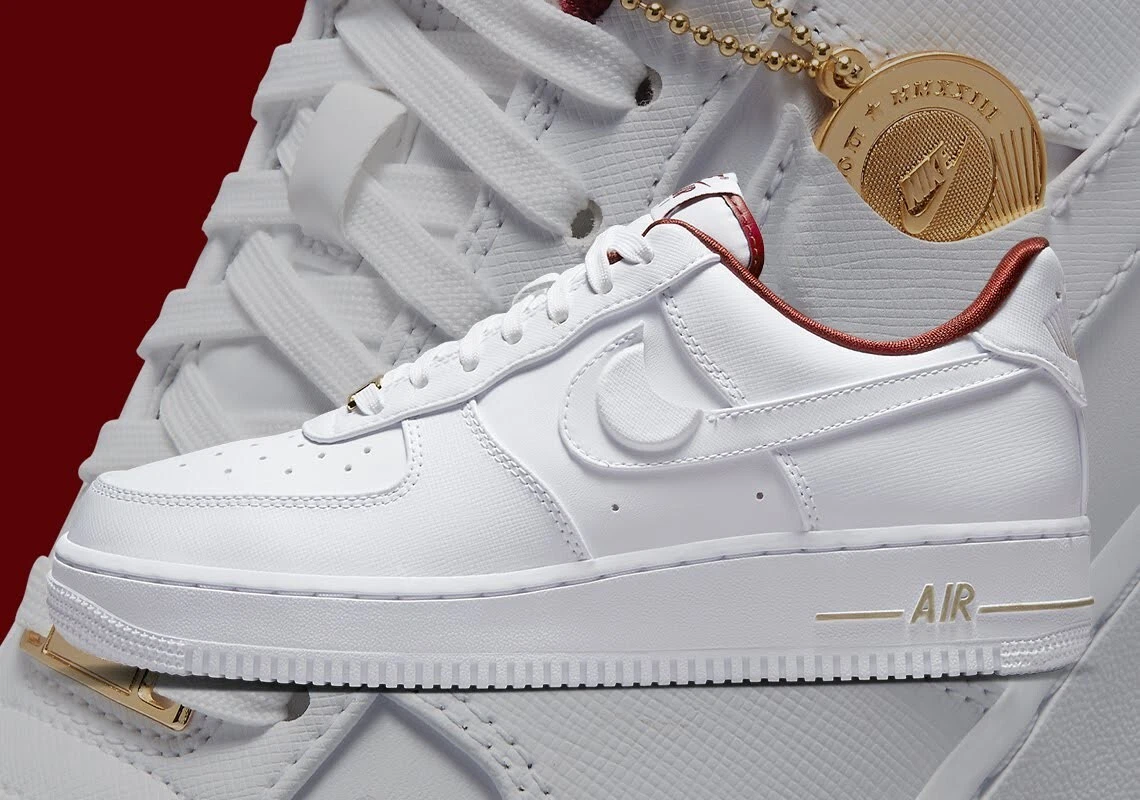 Nike Wmns Air Force 1 '07 Lux 'White Reflective' | Women's Size 8.5