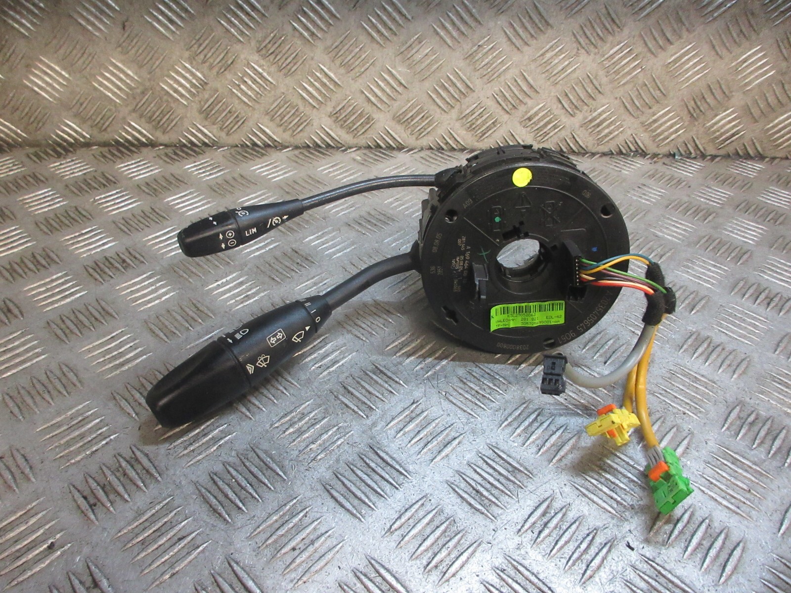 2005 Mercedes C Class W203 Wiper Indicator Stalks & Squib A2035405645