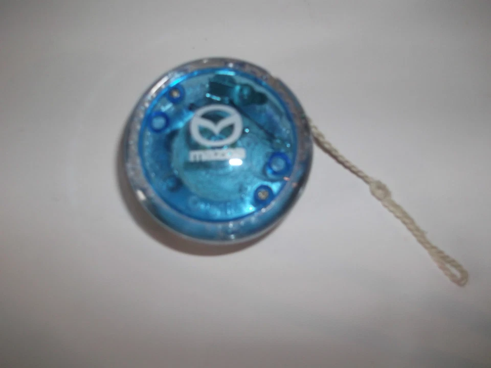 Jojo Mazda blau - Bild 1 von 1
