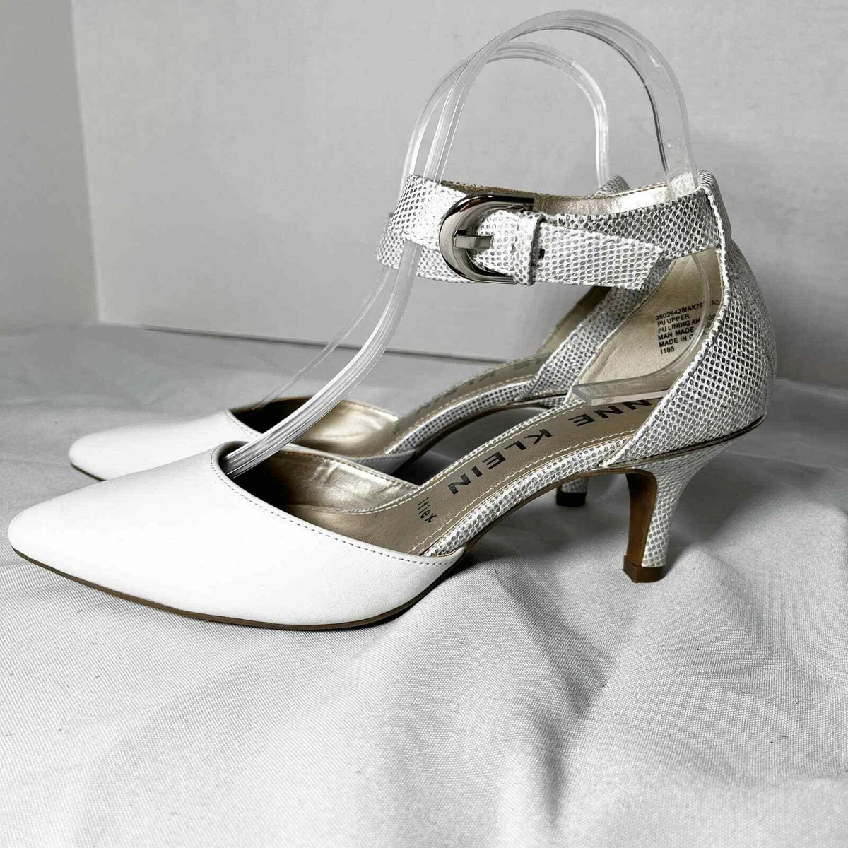 Anne Klein Fabulist Ankle Strap Pumps in White and Silver Size 7
