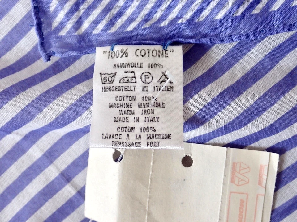 Cachecol Neusteters azul listra branca algodão gaivota feito na Itália 22" quadrado MCM novo - Imagem 3 de 4