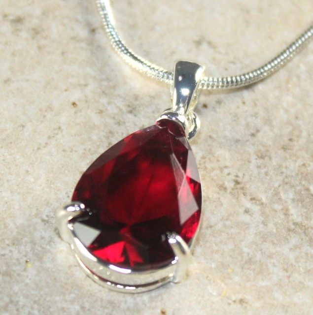 SILVER Elegant Red Teardrop Pendant Necklace WP20102 eBay