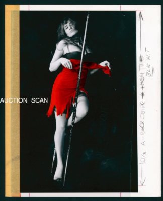 YGST-0969 ORIGINAL VINTAGE B/W 8X10 1960'S PINUP NUDE DANCER RUBY RED