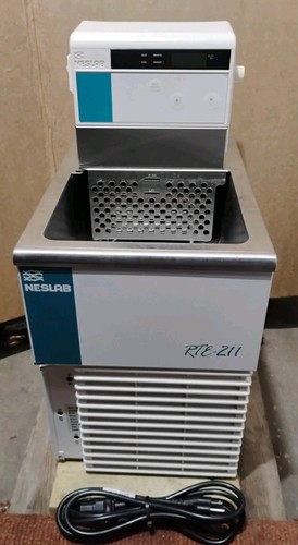 Neslab RTE-211 Refrigerated Bath Circulator ✅ Includes Power Cord & Works Great!