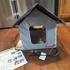 Pet Products Outdoor Heated Kitty House Cat Shelter Gray/Black