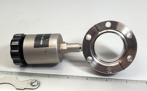 Conflat CF 2.75" w/ sideport shutoff valve. Varian