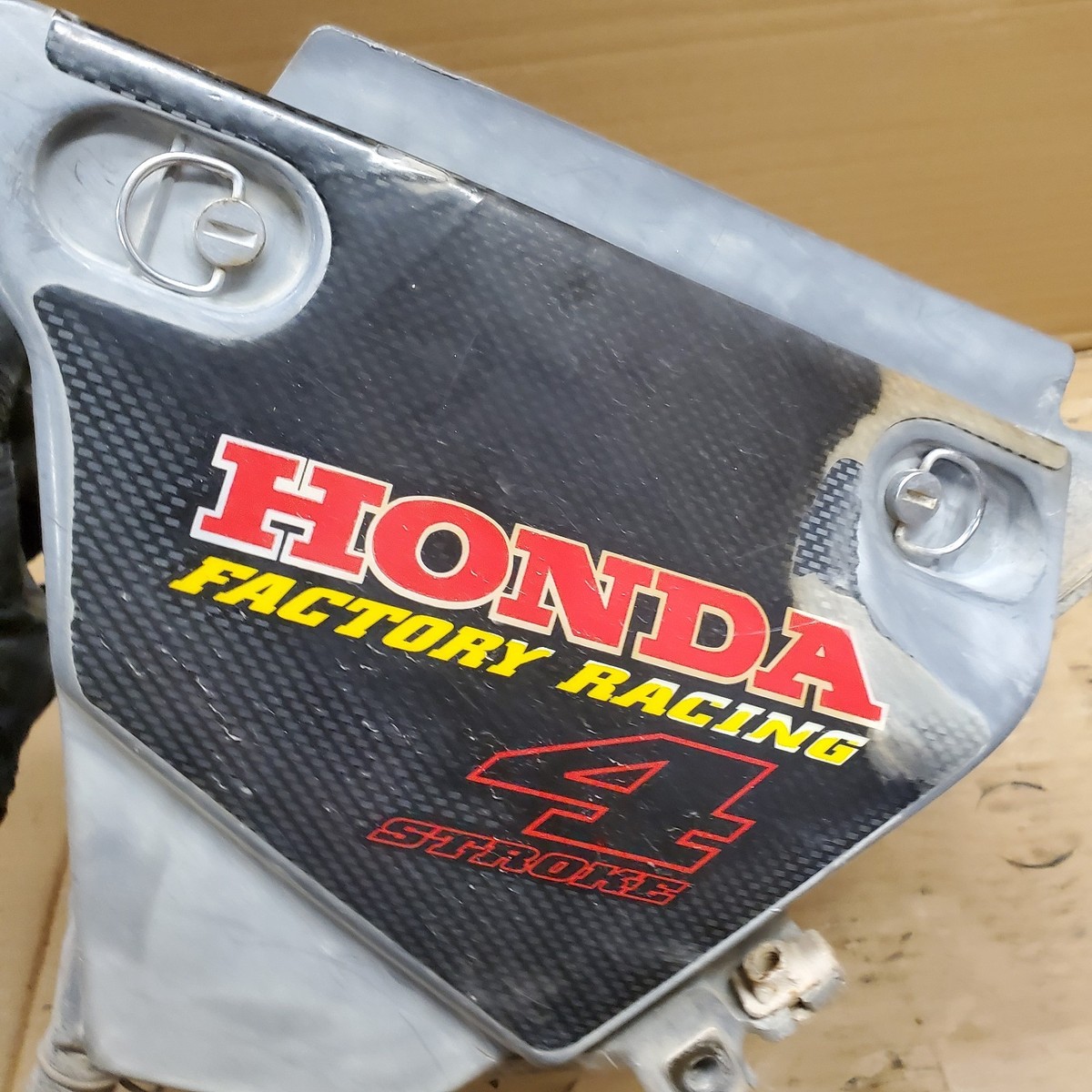 1996 96-99 Honda XR400 XR400R AirBox Air Box Filter Housing Intake