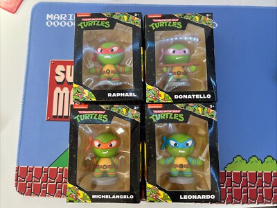 Lot de 4 pcs Teenage Mutant Ninja Turtles Figure 9,5x12cm - Nickelodeon -S28
