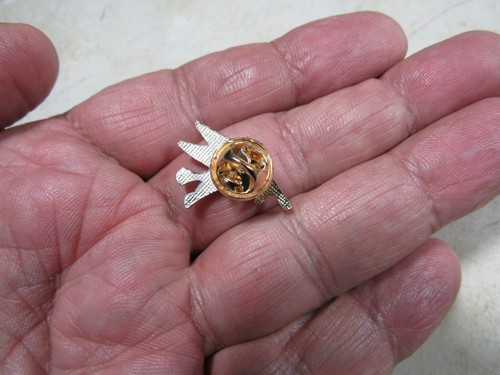 Vintage Pegasus Winged Horse Enamel Type Stud Pin Brooch Button - Picture 3 of 3