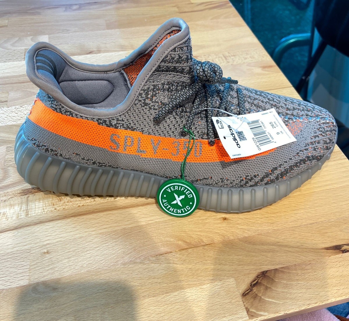 ADIDAS YESSY BOOTS 350 V2 Size UK