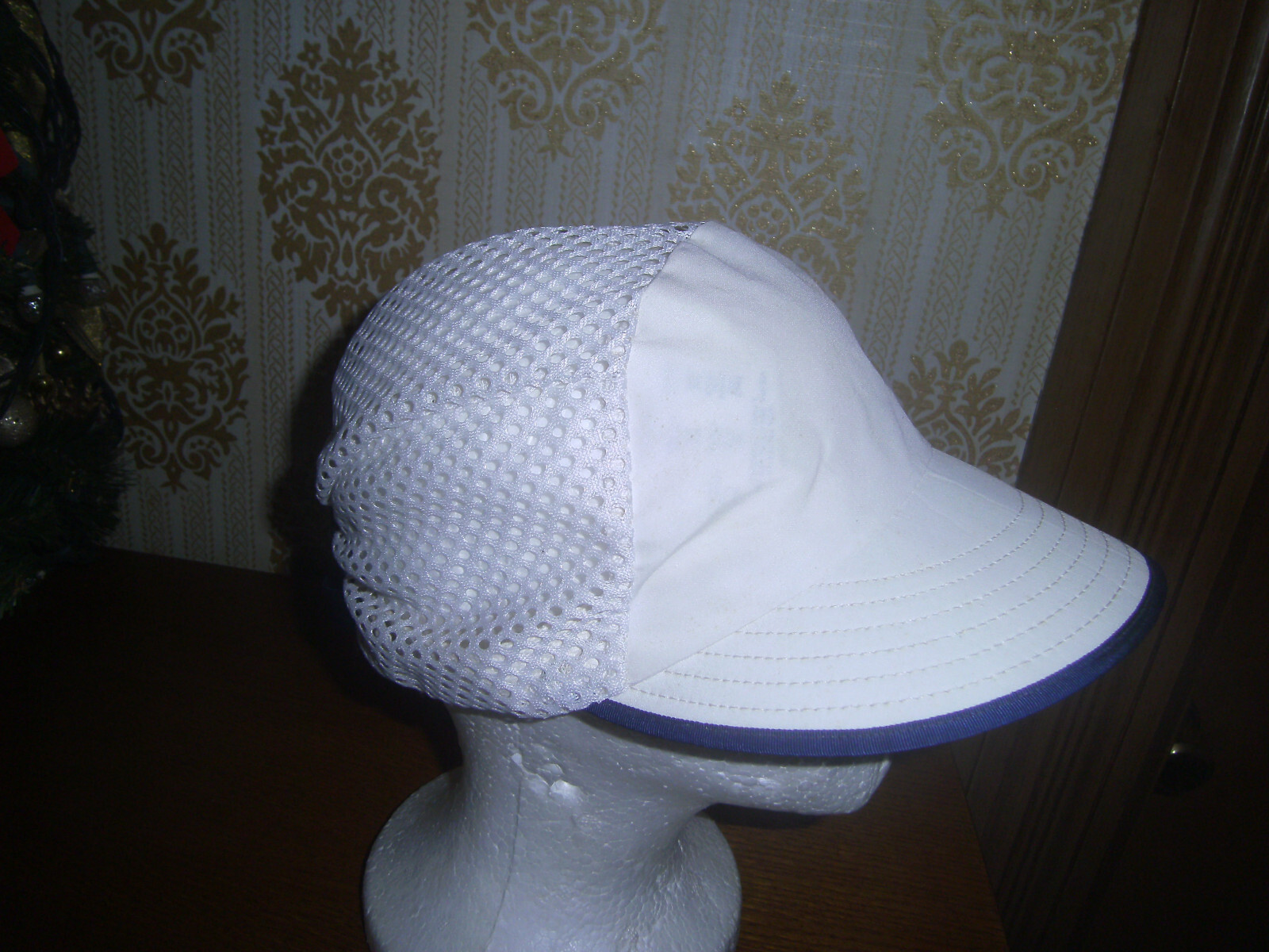 Pagonia cap / hat White mesh adjustible strap blue trim