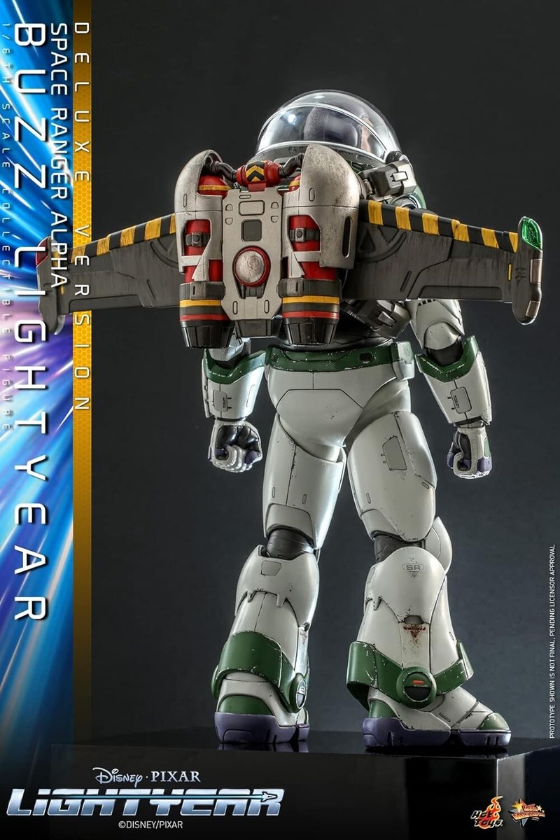 Hot Toys 1/6 BUZZ LIGHTYEAR SPACE RANGER ALPHA DX Ver. 300mm White