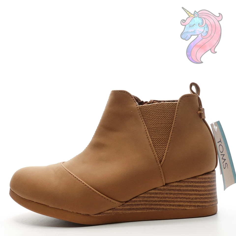 TOMS Kelsey Chelsea Slip-On Leather Elastic Wedge Bootie Tan Nubuck Youth 5 - Image 4 of 4