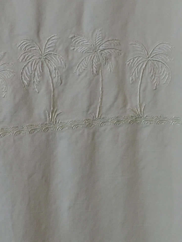 CAMISA DE RAYÓN HAWAIANO BORDADA S/S AMARILLA EDICIÓN QUIKSILVER PARA HOMBRE - XL -  Foto 3 de 4