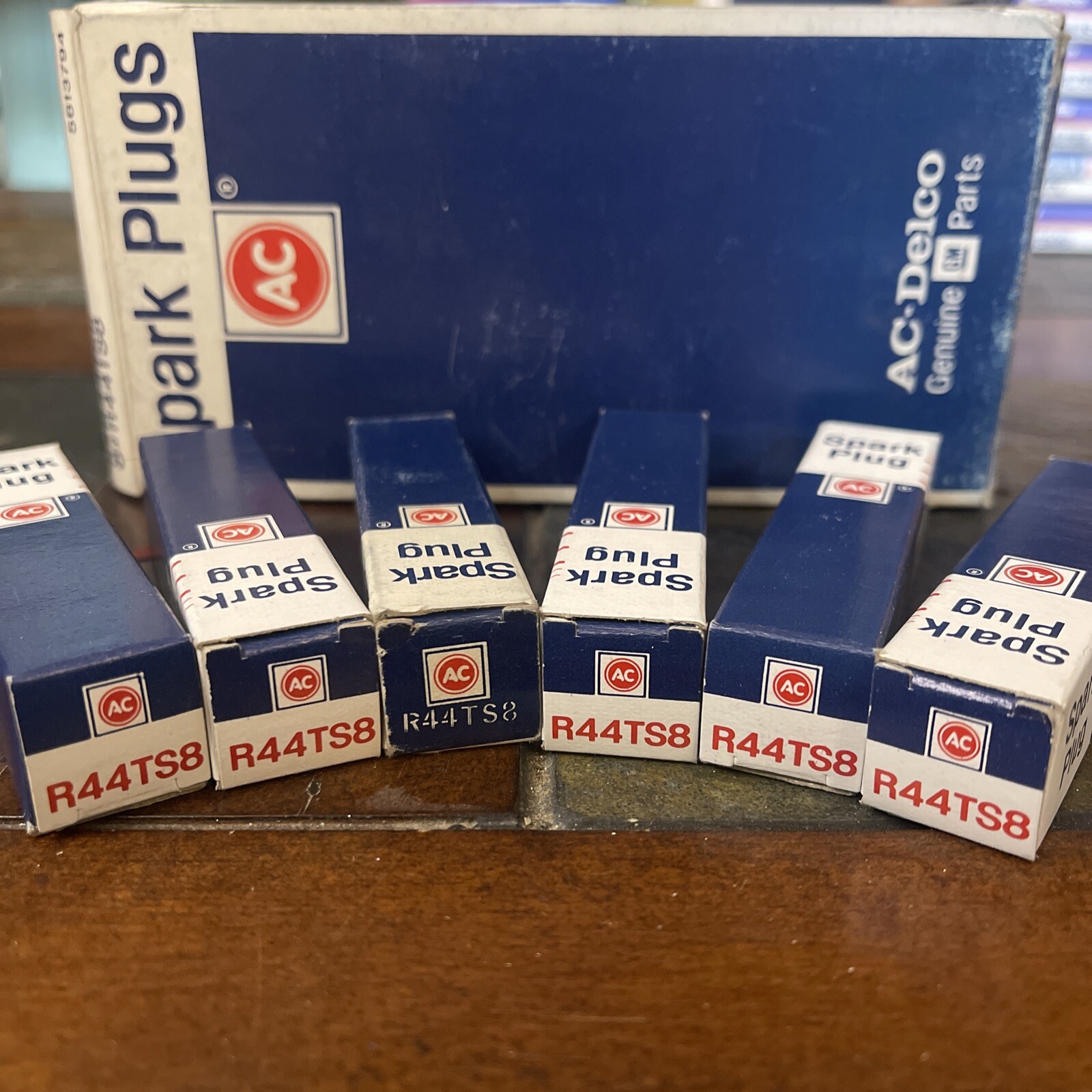 R44TS8 AC Spark plug Made In USA Lot Of 6