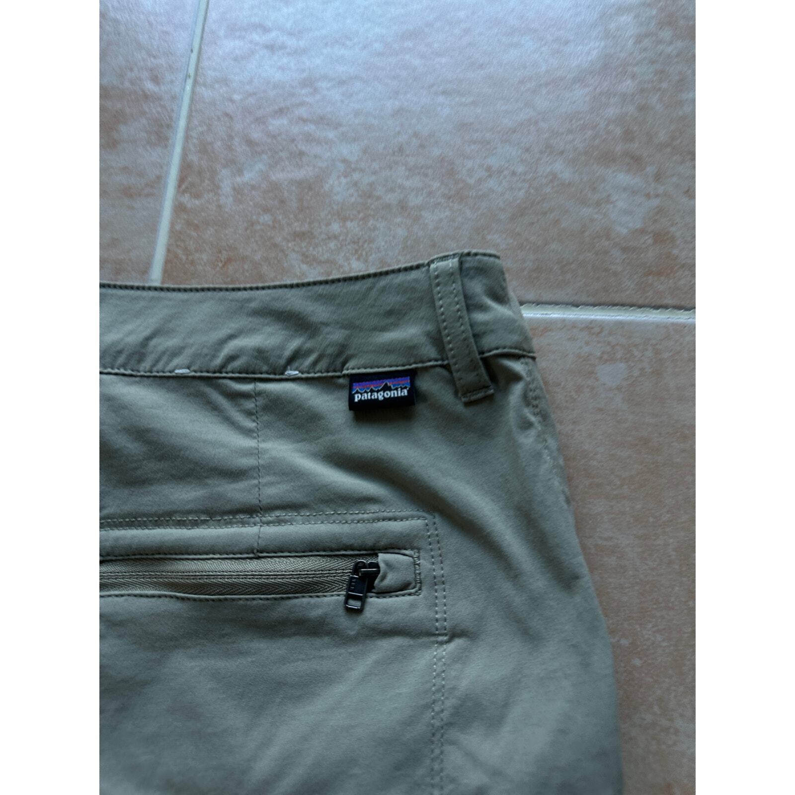 Patagonia Khaki Hiking track Quandary Pant Women size 6 thumbnail 8