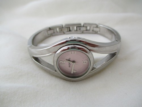 Fossil Watch Silver Toned Round Pink 