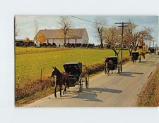 Postal carruajes menonitas en la iglesia corazón de Holanda Pensilvania EE. UU.