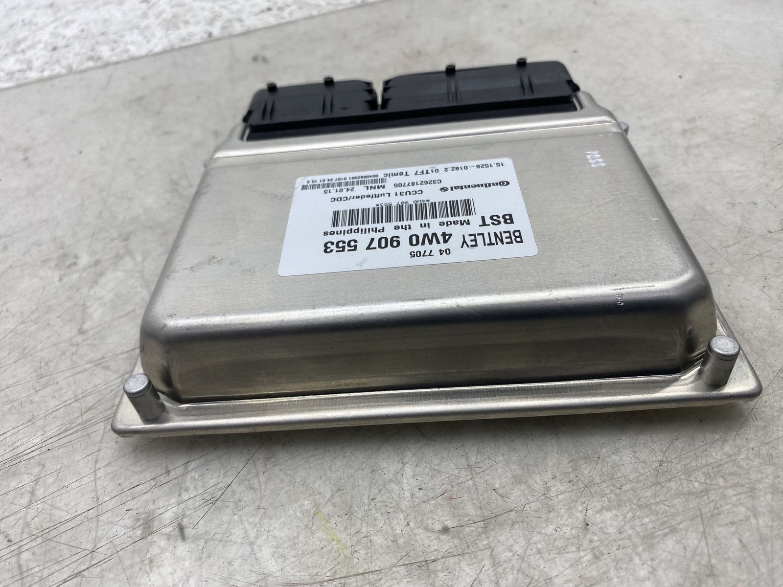 2013-2018 BENTLEY FLYING SPUR AIR SUSPENSION DAMPING CONTROL MODULE 4W0907553