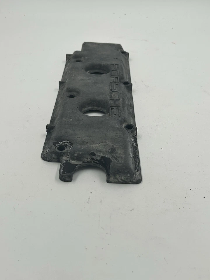 Cubierta de válvula superior Porsche 911 901 105 115 0R 914-6 930 965  Foto 3 de 4