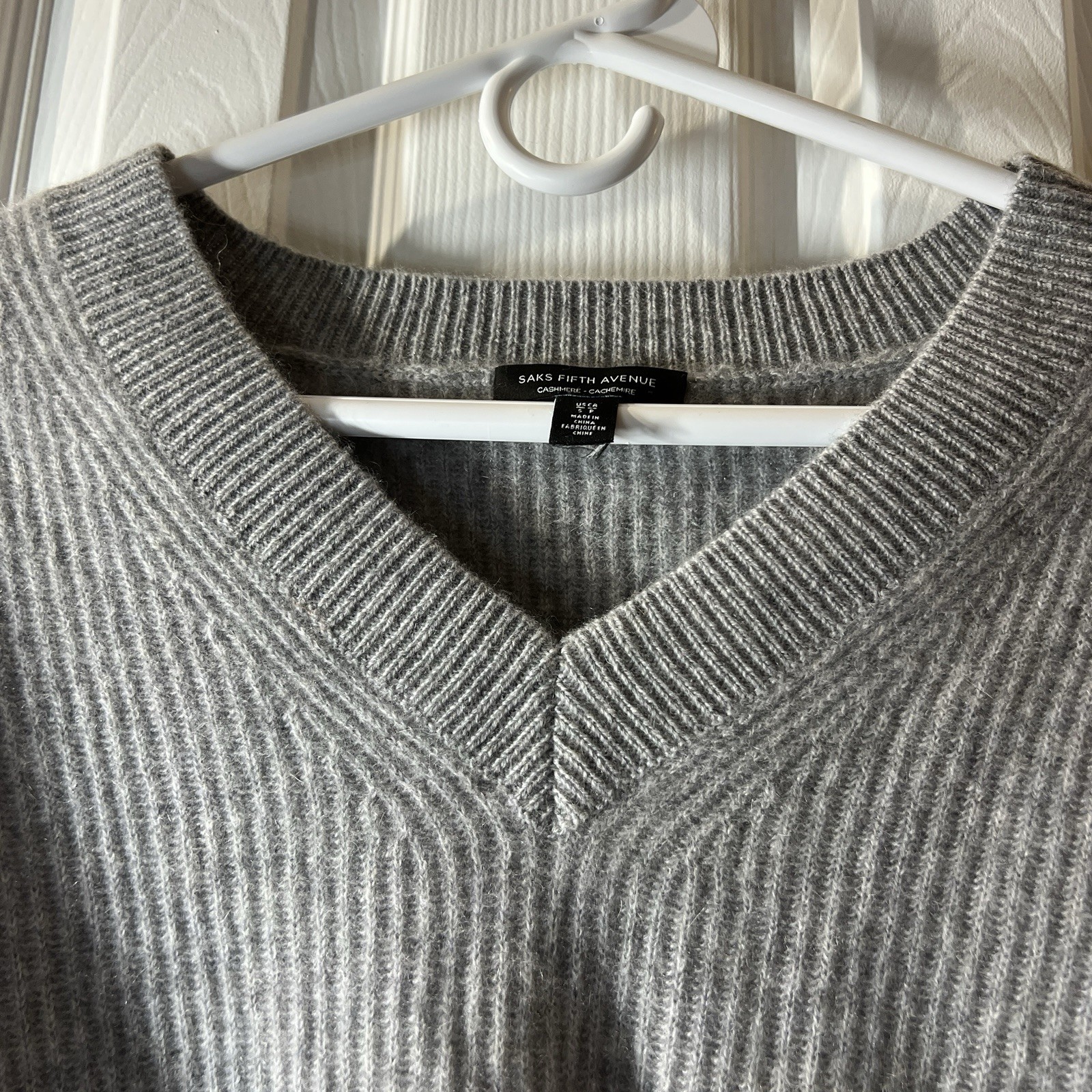 Saks Fifth Avenue Cashmere Pullover Sweater Gray Size Small