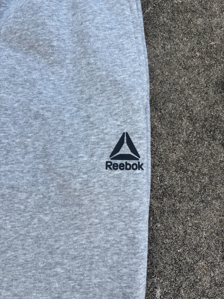 Joggers slim Reebok NOVO EM FOLHA - Cinza - Tamanho [XXL] - Imagem 3 de 4