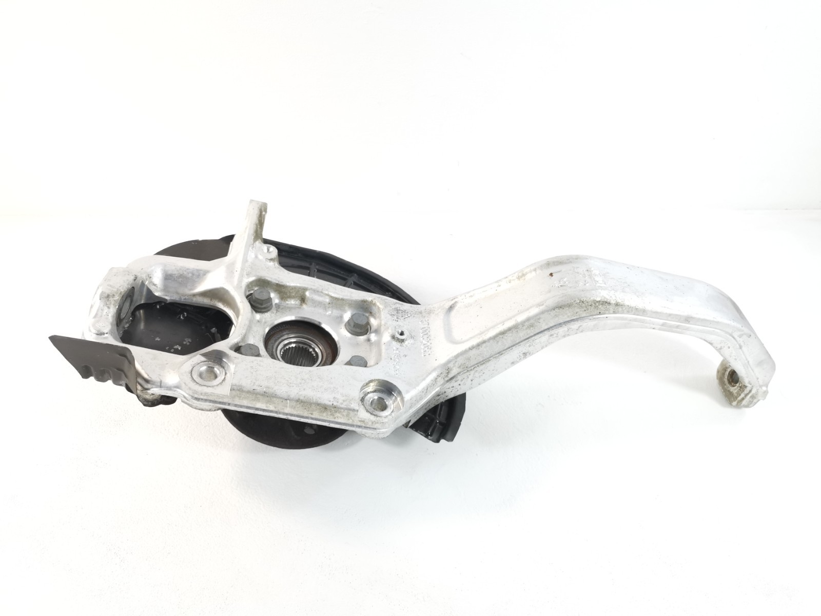 Maserati Levante 2017 Front Left Steering knuckle P/N 670032053