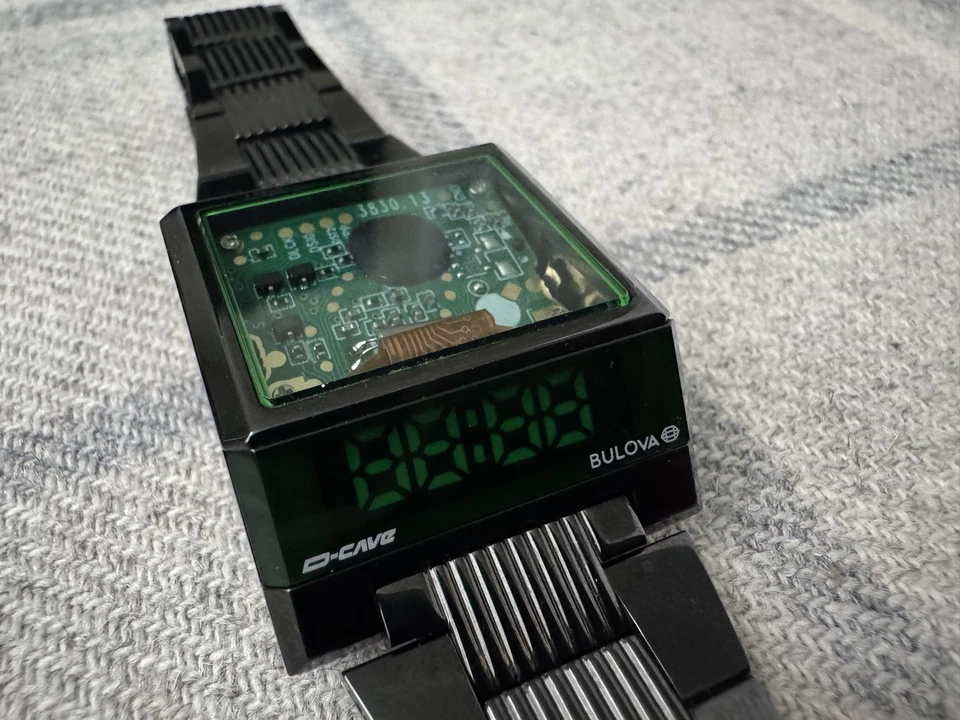 Bulova 98C140 Orologio Uomo Edizione Speciale Computron D-Cave - Nero - Immagine 2 di 4