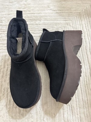 UGG Classic Ultra Mini New Heights boots Black Size 9 Store Model